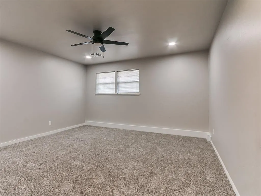 Photo 34 — 4921 SE 19th Street, Oklahoma City, OK 73115