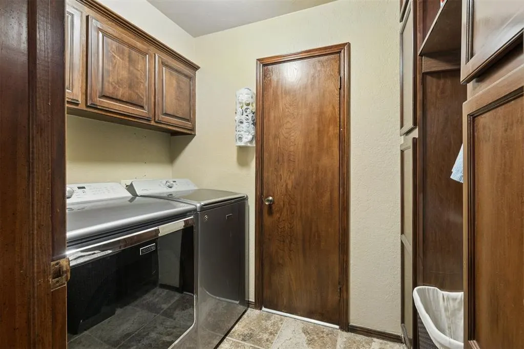 Photo 42 — 2913 SW 127th Street, Oklahoma City, OK 73170