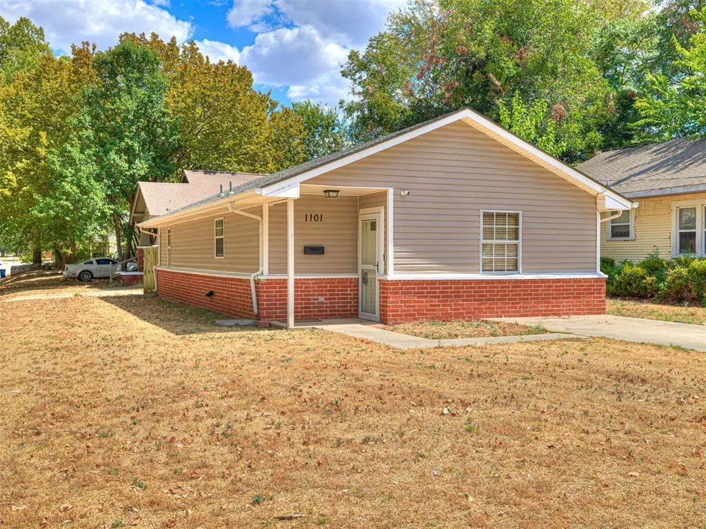 Front exterior — 1101 S 12th Street, Chickasha, OK 73018