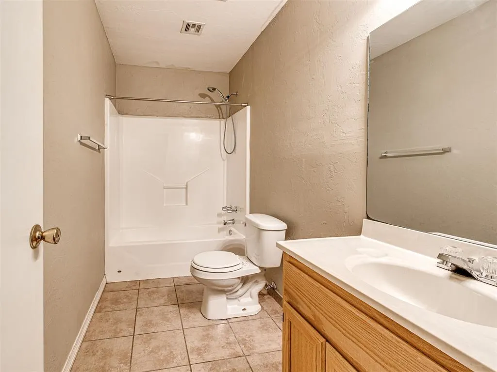 Photo 14 — 1101 S 12th Street, Chickasha, OK 73018