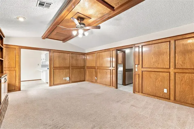 Photo 5 — 609 N Morgan Drive, Oklahoma City, OK 73160