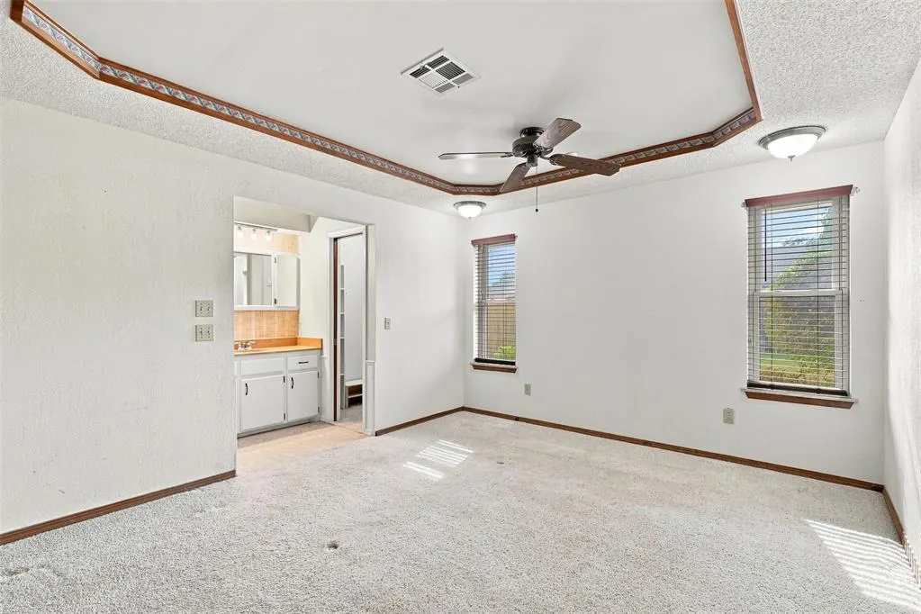 Photo 14 — 609 N Morgan Drive, Oklahoma City, OK 73160
