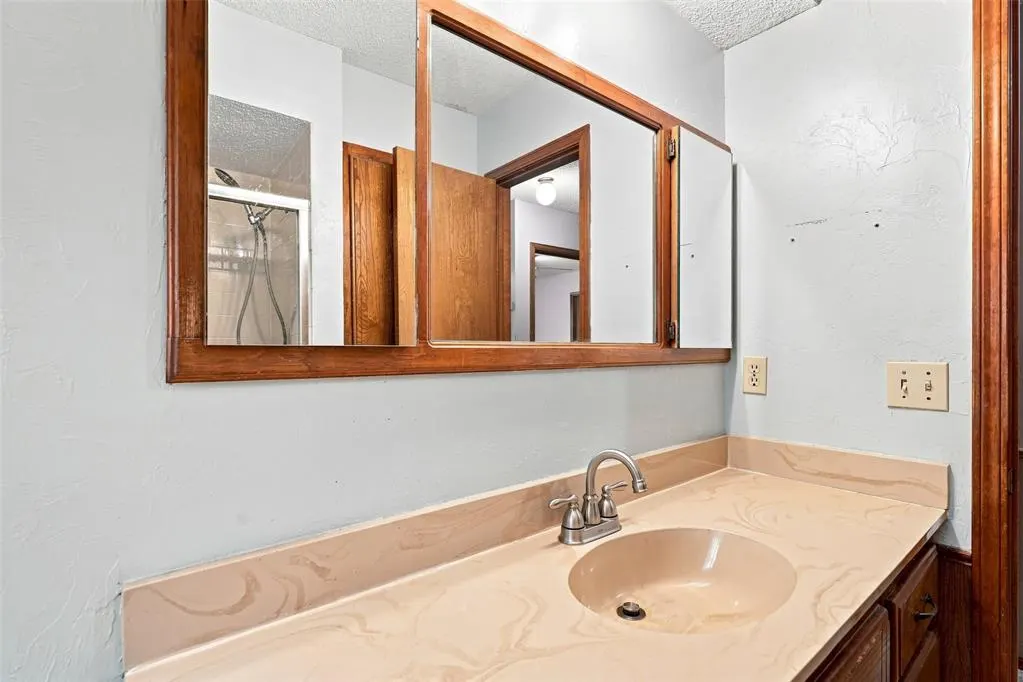 Photo 21 — 609 N Morgan Drive, Oklahoma City, OK 73160