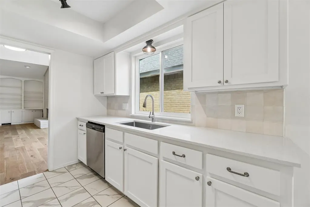 Photo 14 — 13509 Country Place, Oklahoma City, OK 73131