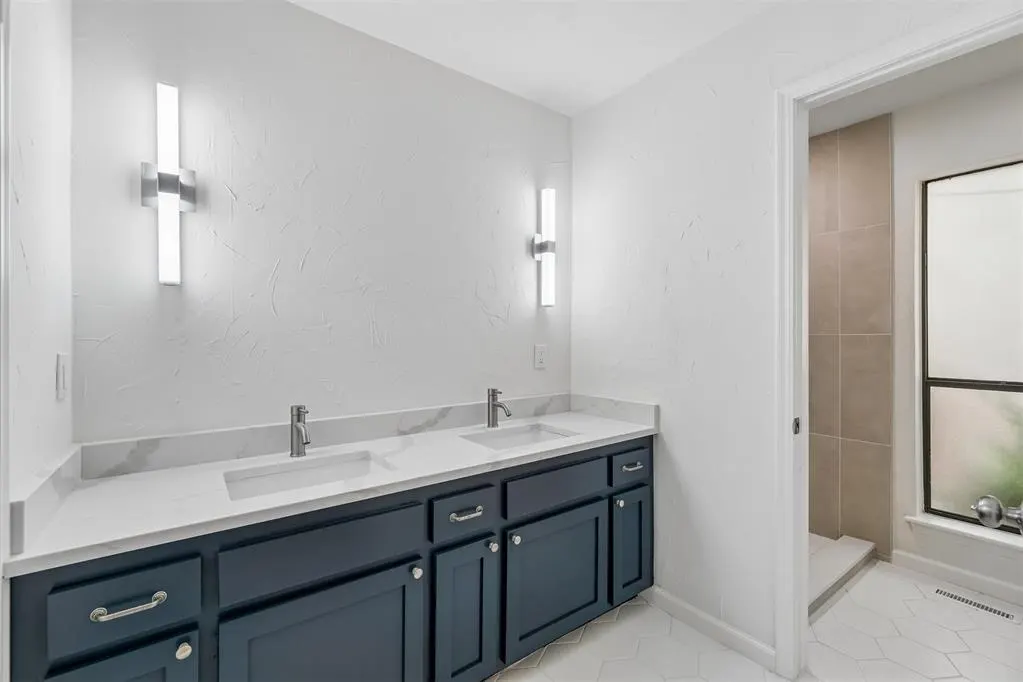 Photo 23 — 13509 Country Place, Oklahoma City, OK 73131