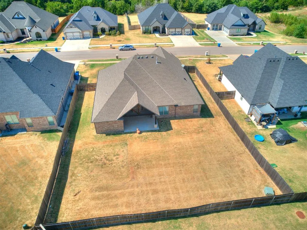 Photo 50 — 1124 Colonial Avenue, Tuttle, OK 73089