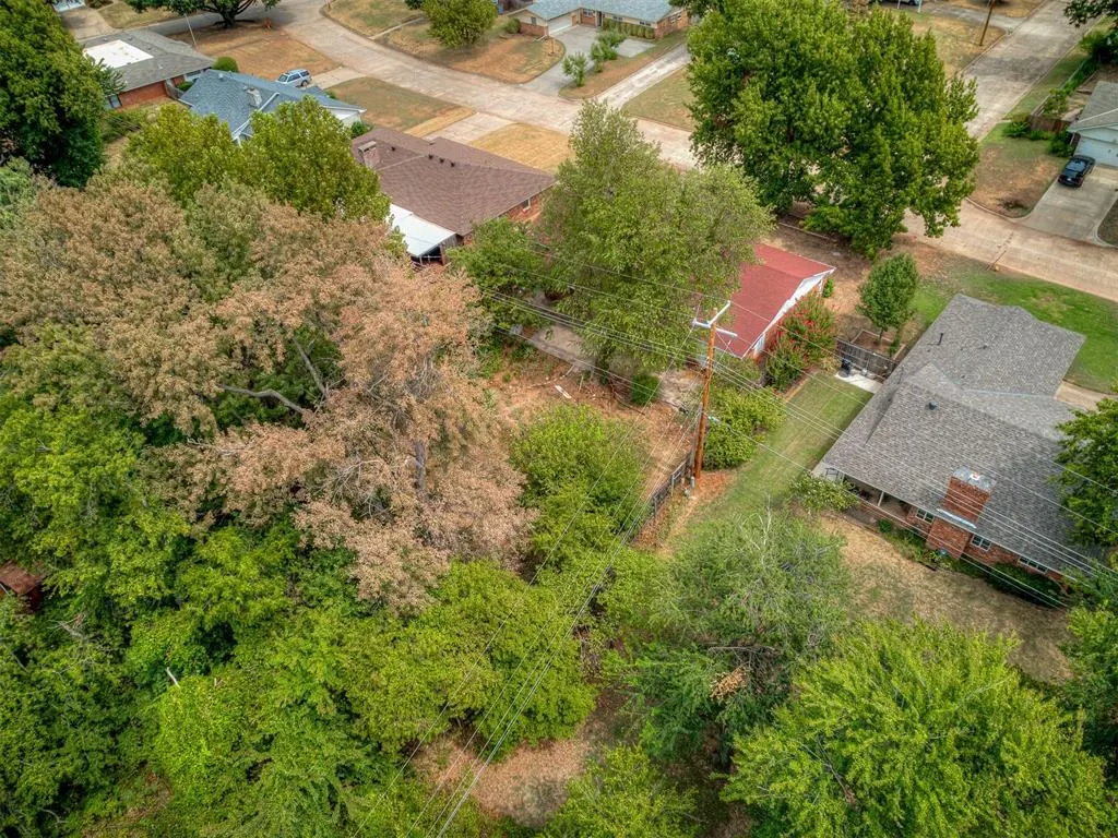 Photo 39 — 3101 Parklawn Drive, Oklahoma City, OK 73110