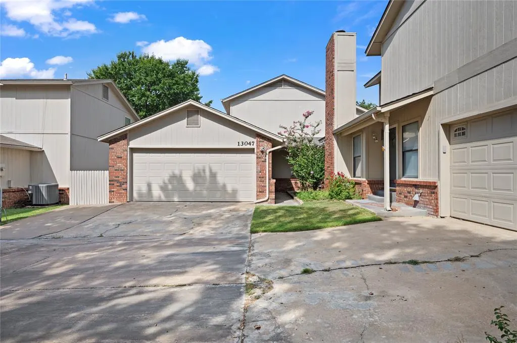 Front exterior — 13047 E 28th Place, Tulsa, OK 74134