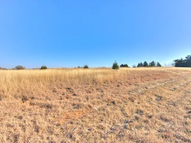 Photo 5 — S Broadway, Guthrie, OK 73044