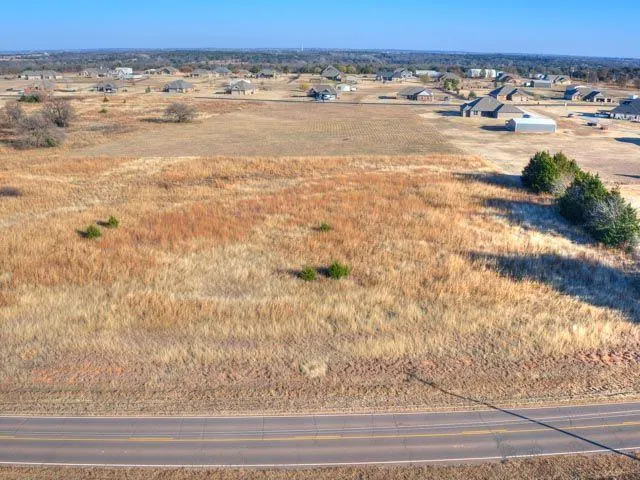 Photo 7 — S Broadway, Guthrie, OK 73044