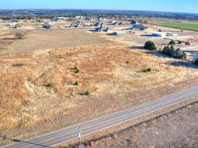Photo 10 — S Broadway, Guthrie, OK 73044
