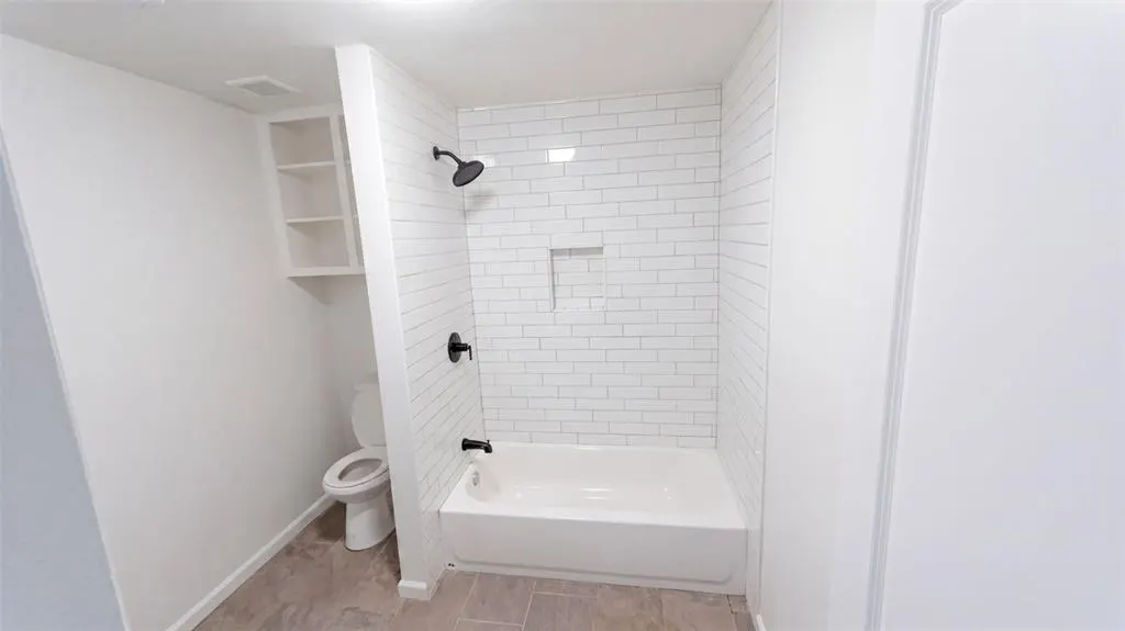 Photo 18 — 2114 NW 55th Street, Lawton, OK 73505
