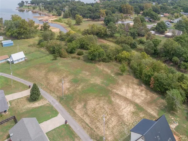 Photo 3 — Lots 13, 14, & 15 Quail Drive, Eufaula, OK 74432