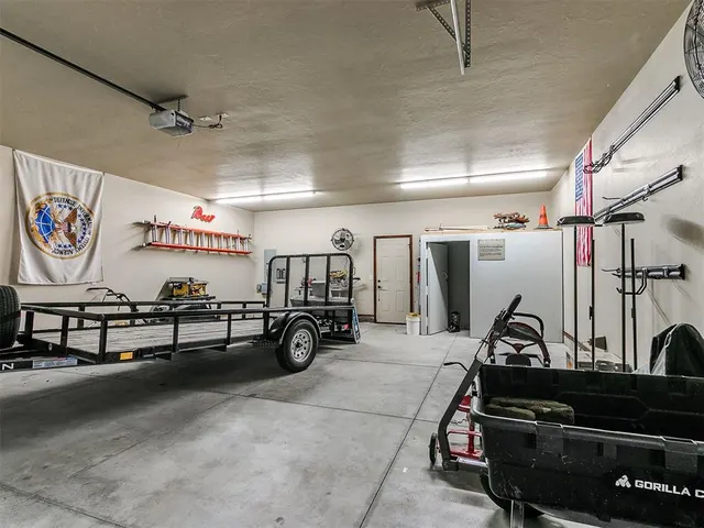 Photo 5 — 16956 Fox Trot Court, Choctaw, OK 73020