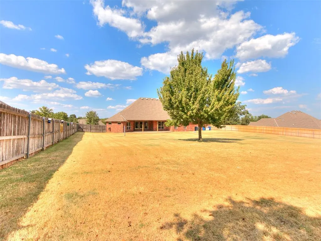Photo 34 — 16956 Fox Trot Court, Choctaw, OK 73020