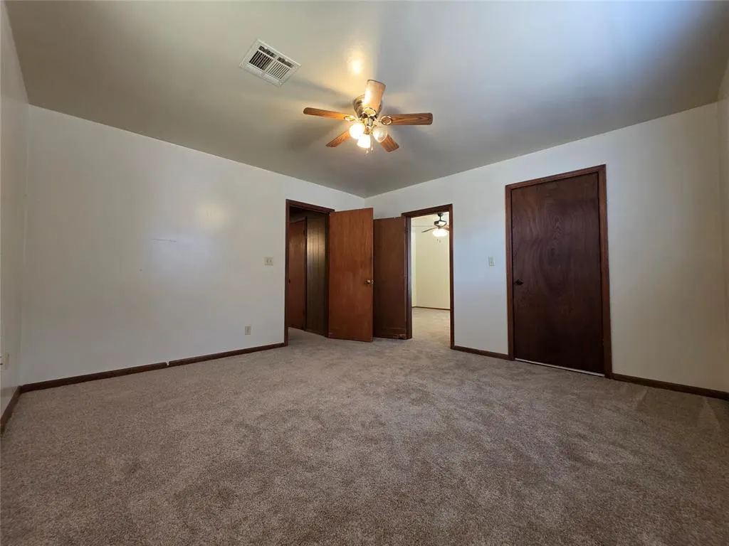 Photo 15 — 904 E 7th Street, Shawnee, OK 74801