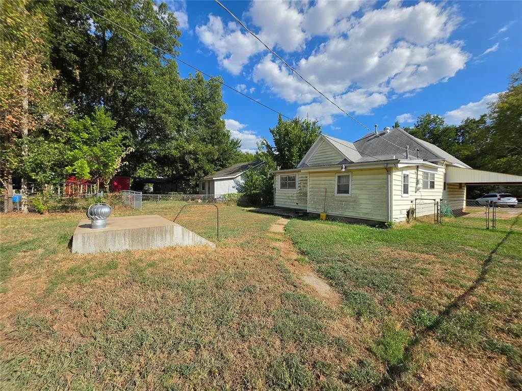 Photo 25 — 904 E 7th Street, Shawnee, OK 74801