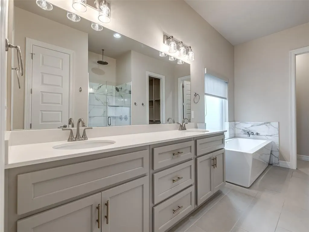 Photo 25 — 2040 Asaro Way, Edmond, OK 73034