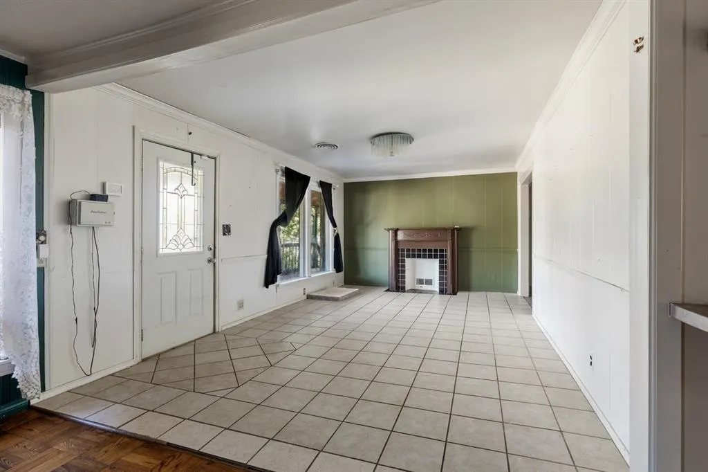 Photo 2 — 1004 NW Laird Avenue, Lawton, OK 73507