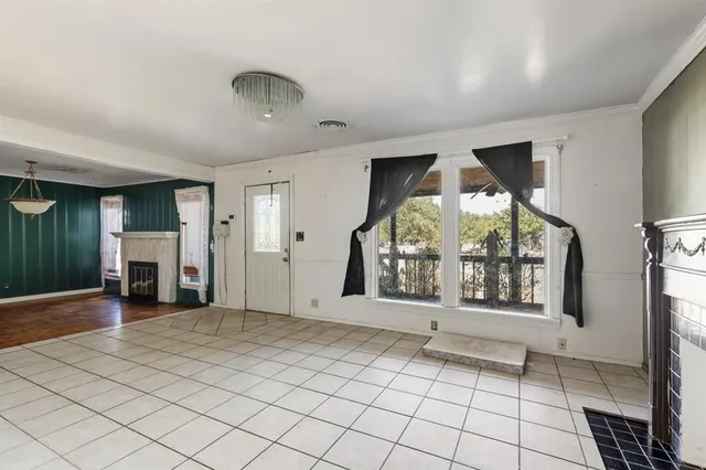 Photo 4 — 1004 NW Laird Avenue, Lawton, OK 73507