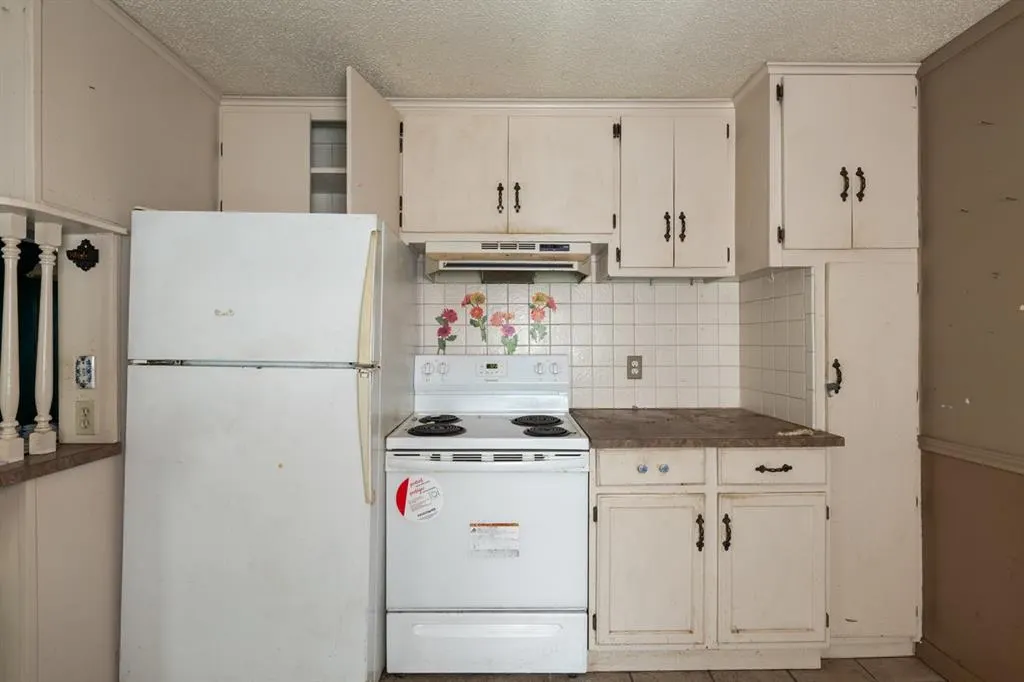 Photo 12 — 1004 NW Laird Avenue, Lawton, OK 73507