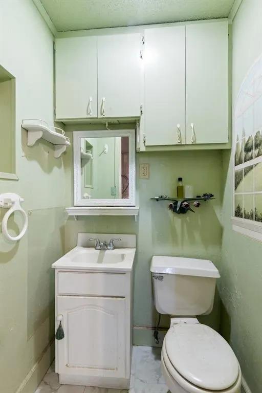 Photo 22 — 1004 NW Laird Avenue, Lawton, OK 73507