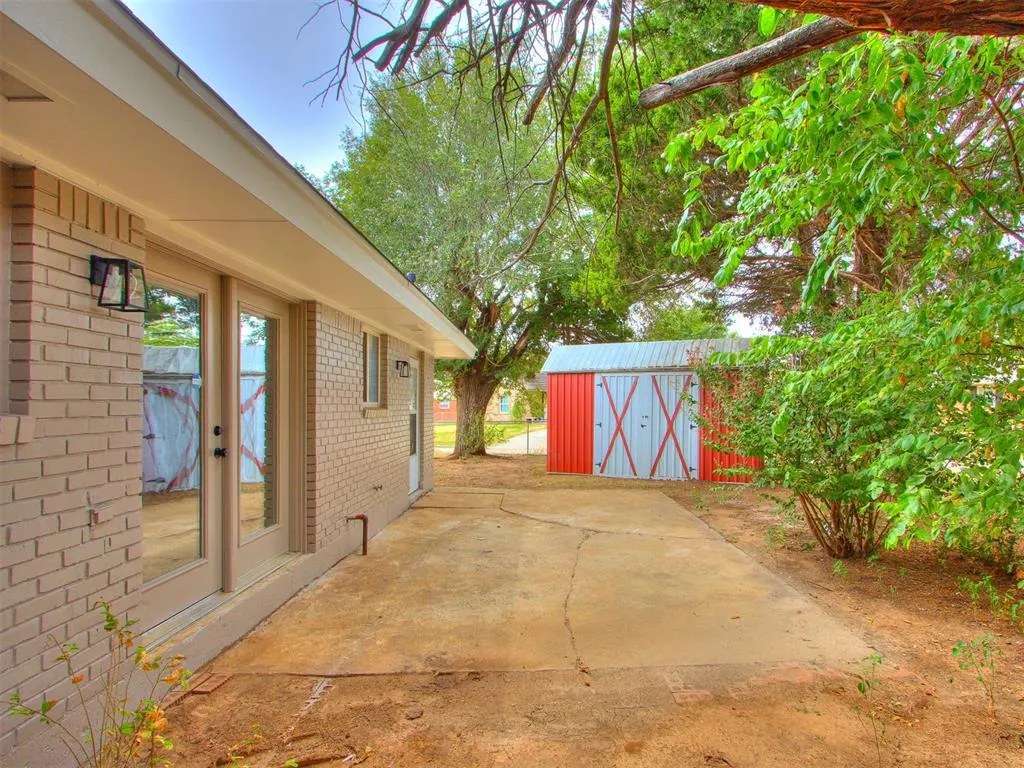 Photo 7 — 700 Butler Street, Moore, OK 73160