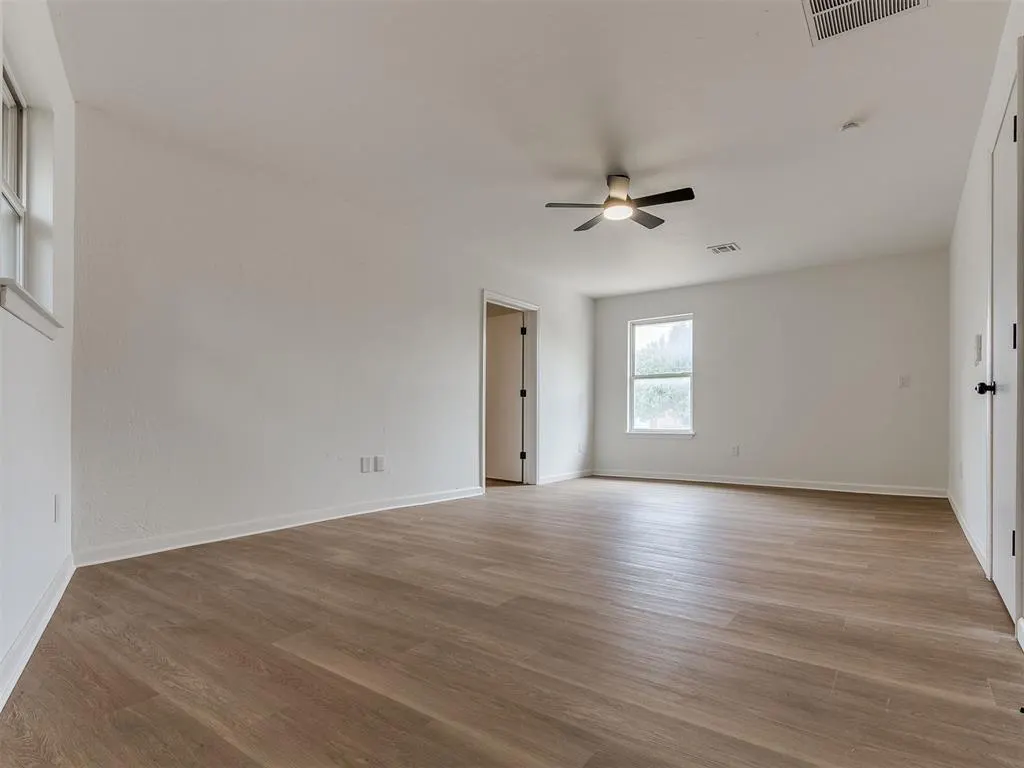 Photo 18 — 700 Butler Street, Moore, OK 73160