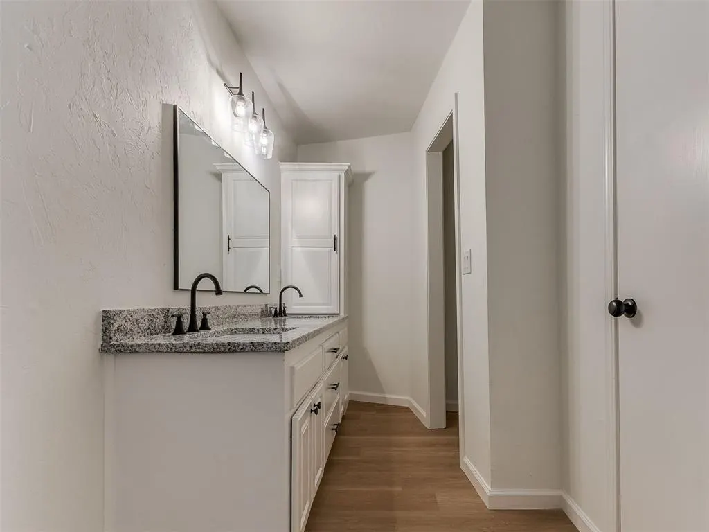 Photo 21 — 700 Butler Street, Moore, OK 73160