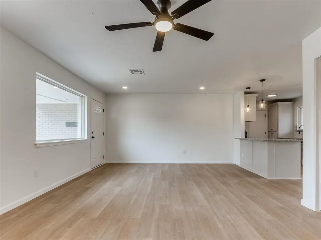 Photo 27 — 700 Butler Street, Moore, OK 73160