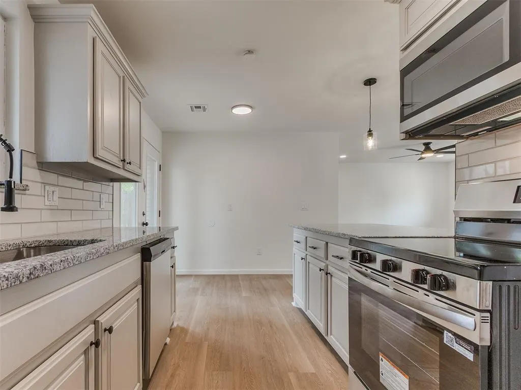 Photo 36 — 700 Butler Street, Moore, OK 73160