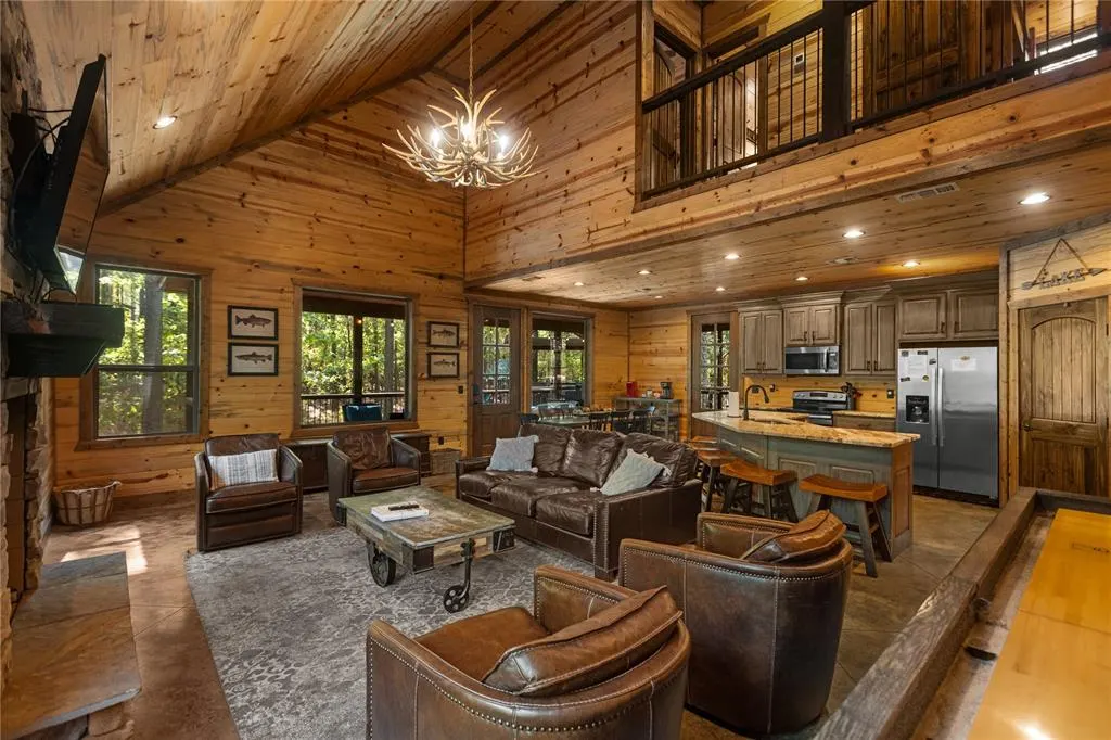 Photo 11 — 322 Oak Stone Lane, Broken Bow, OK 74728