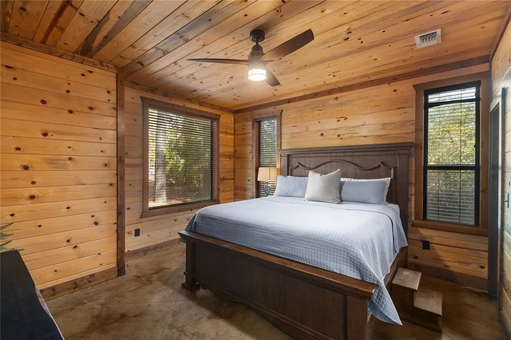 Photo 12 — 322 Oak Stone Lane, Broken Bow, OK 74728