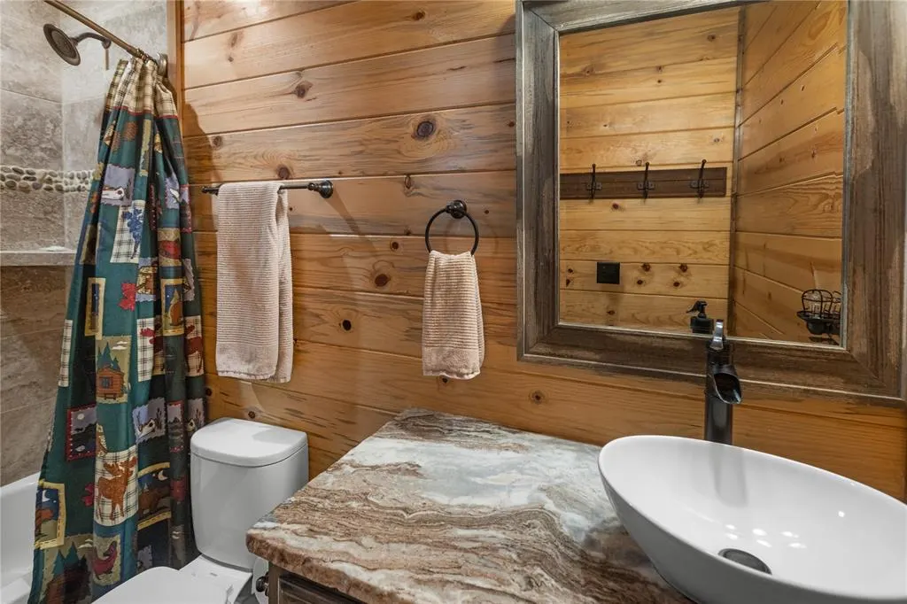 Photo 13 — 322 Oak Stone Lane, Broken Bow, OK 74728