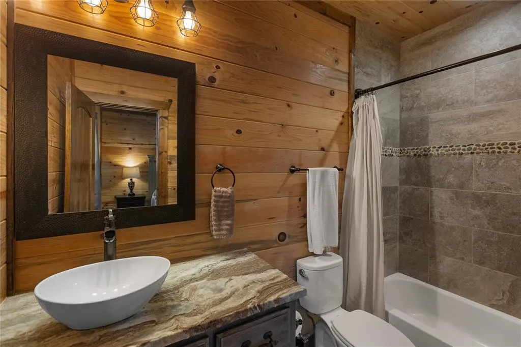 Photo 16 — 322 Oak Stone Lane, Broken Bow, OK 74728