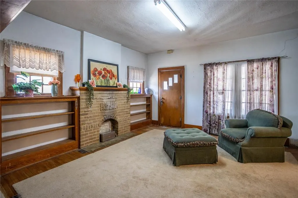 Photo 10 — 400 N State Street, Weatherford, OK 73096