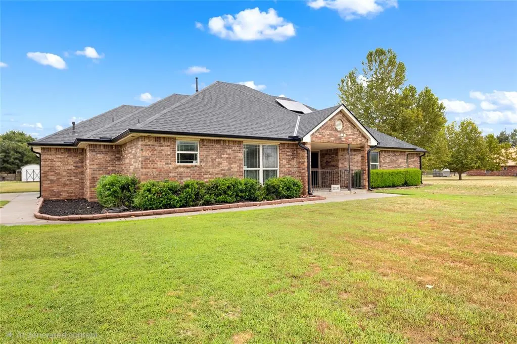 Photo 14 — 11133 Burning Oaks Drive, Oklahoma City, OK 73150