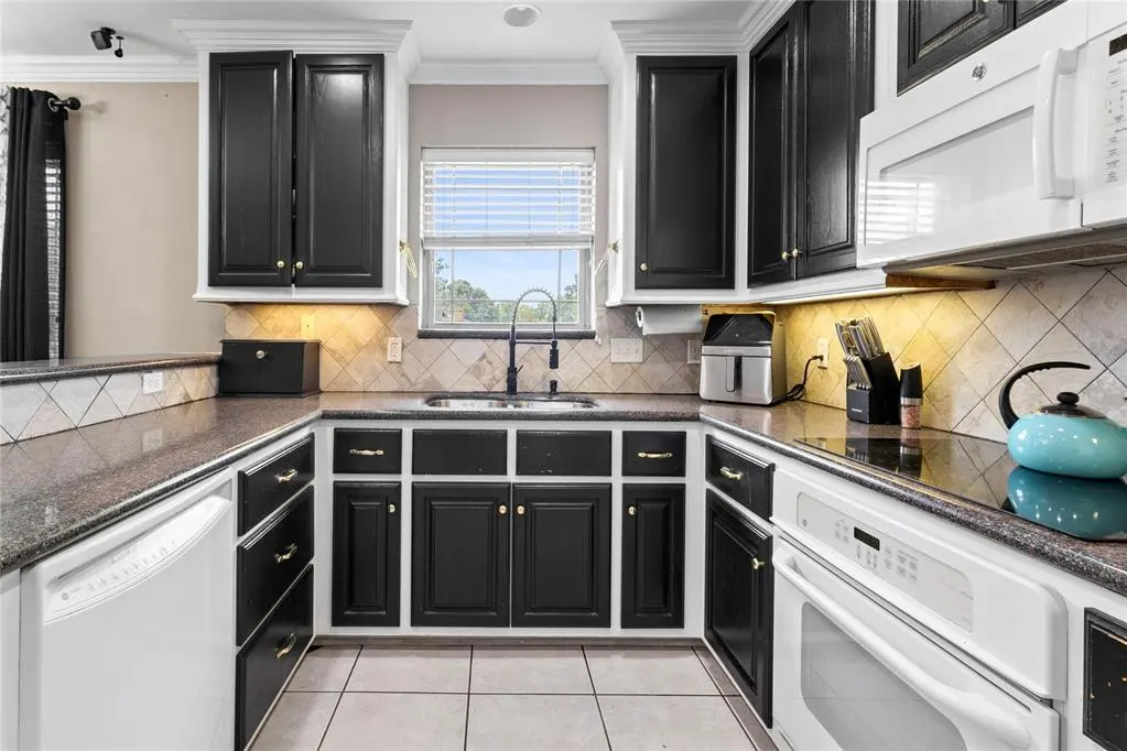 Photo 20 — 11133 Burning Oaks Drive, Oklahoma City, OK 73150