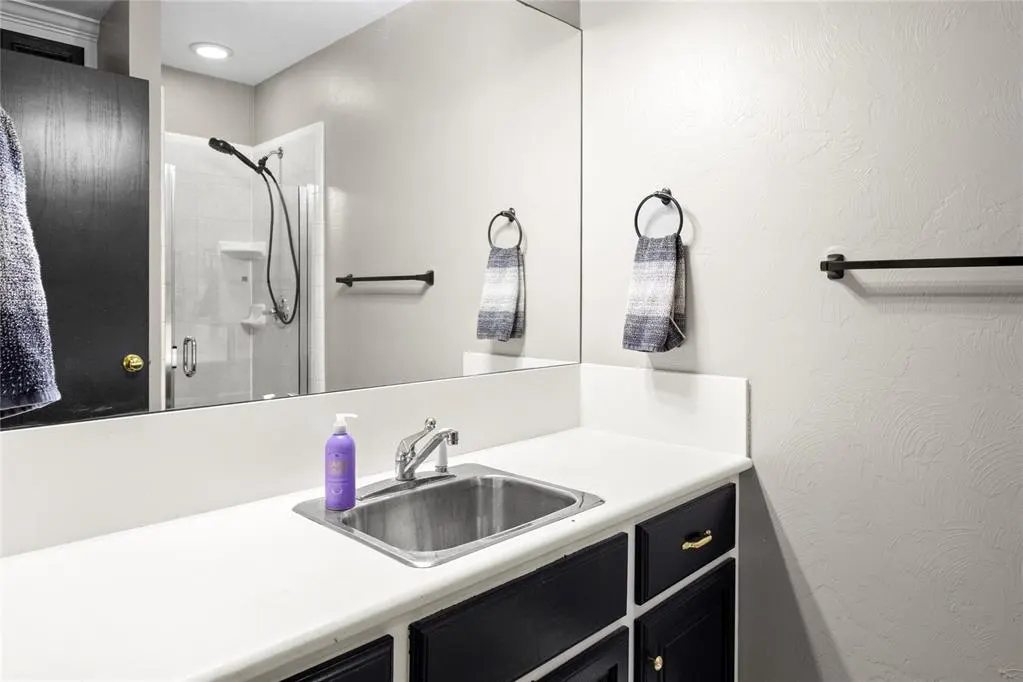 Photo 34 — 11133 Burning Oaks Drive, Oklahoma City, OK 73150