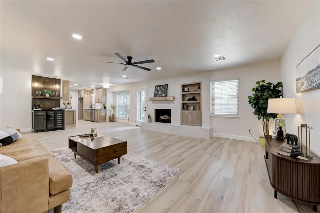 Photo 9 — 2424 NW 120th Street, Oklahoma City, OK 73120