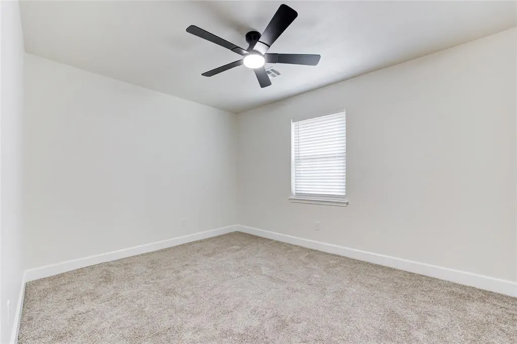 Photo 30 — 2424 NW 120th Street, Oklahoma City, OK 73120
