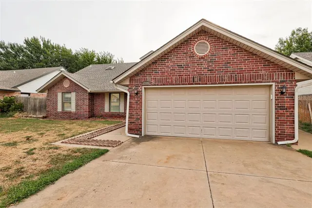 Photo 3 — 17600 Durbin Park Road, Edmond, OK 73012