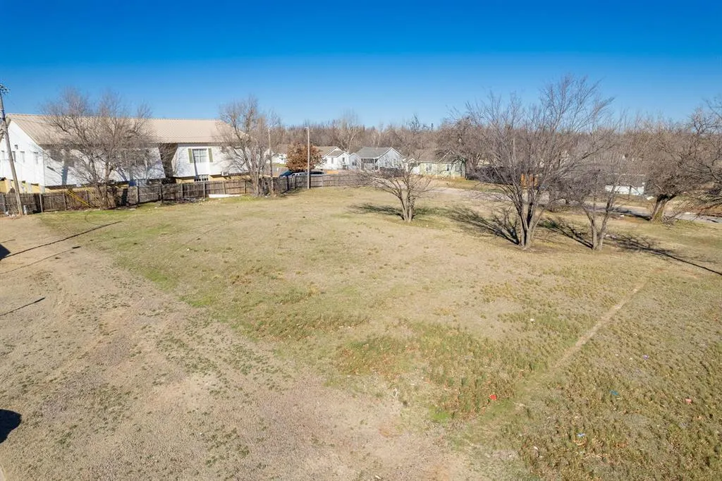 Front exterior — 8315 N Western Avenue, Oklahoma City, OK 73114