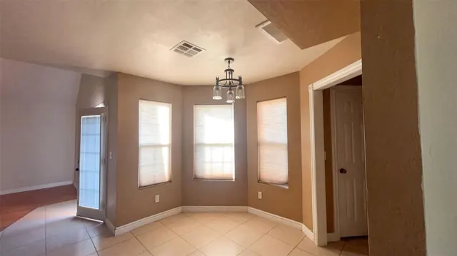 Photo 7 — 12 Wahnetah Lane, Lawton, OK 73507