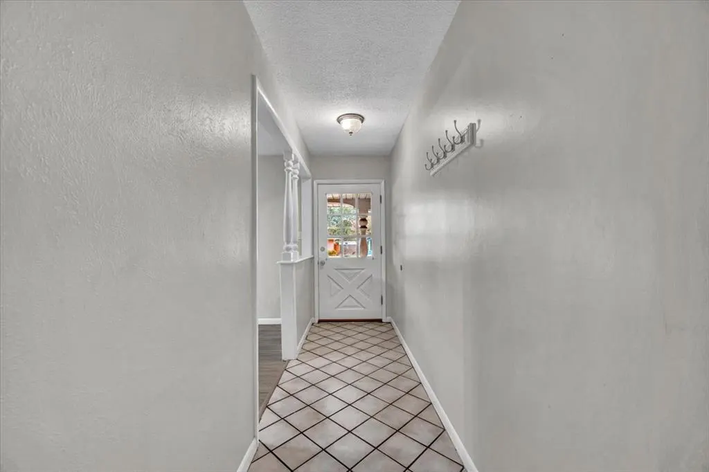 Photo 5 — 332 Forest Drive, Norman, OK 73069