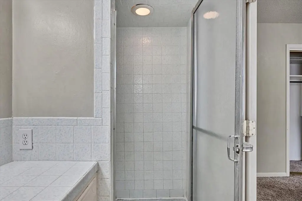 Photo 16 — 332 Forest Drive, Norman, OK 73069