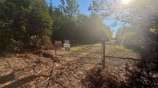 Photo 5 — 21 N 3480 Road, Earlsboro, OK 74840