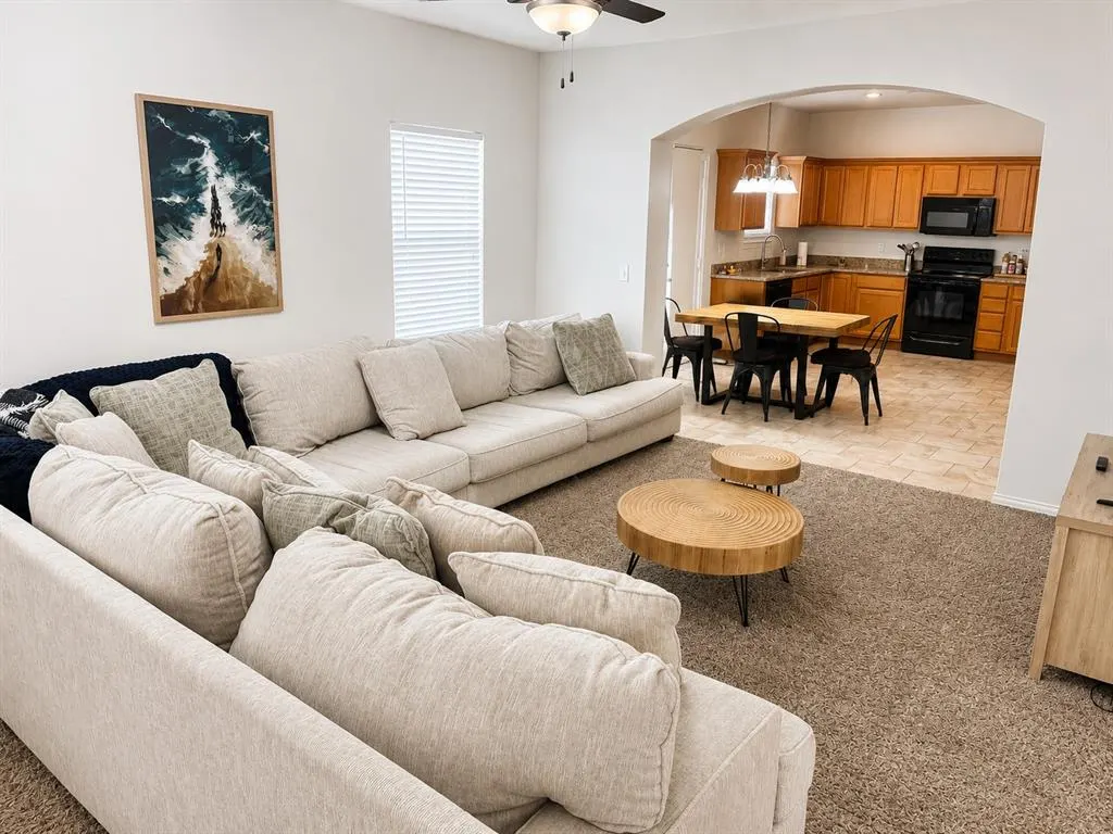 Photo 4 — 1801 Del Rio, Clinton, OK 73601