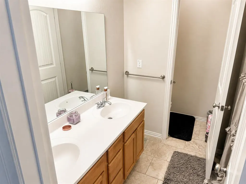 Photo 14 — 1801 Del Rio, Clinton, OK 73601