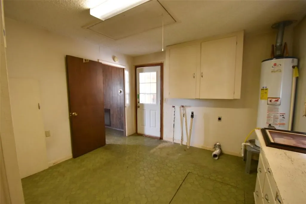 Photo 19 — 820 N University Street, Seminole, OK 74868
